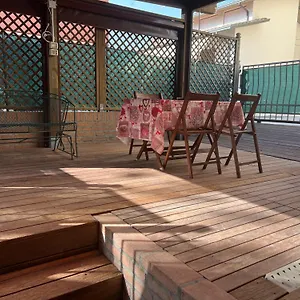 Appartamento Cozy House Giulia, Wi - Fi , Parking