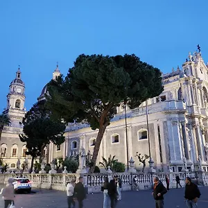Trinacria , Catane Italie